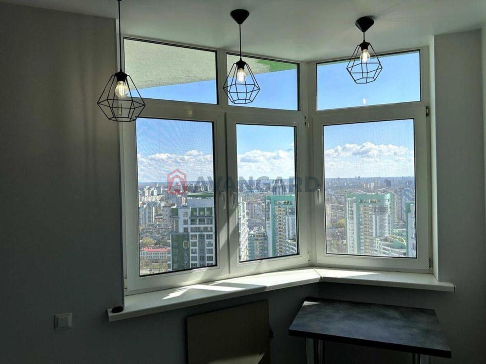 1 ��. ��������, 59/-/11 ��. �., 27/27 ������ ���� 4