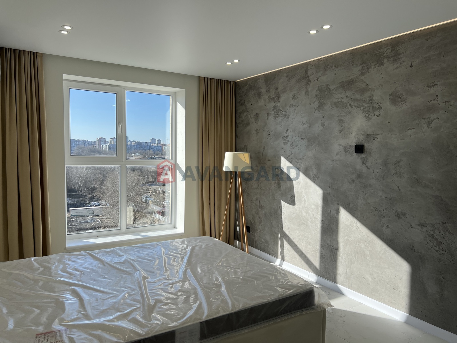 1 ����. ��������, 45/-/18 ��. �., 9/10 ���� ���� 5