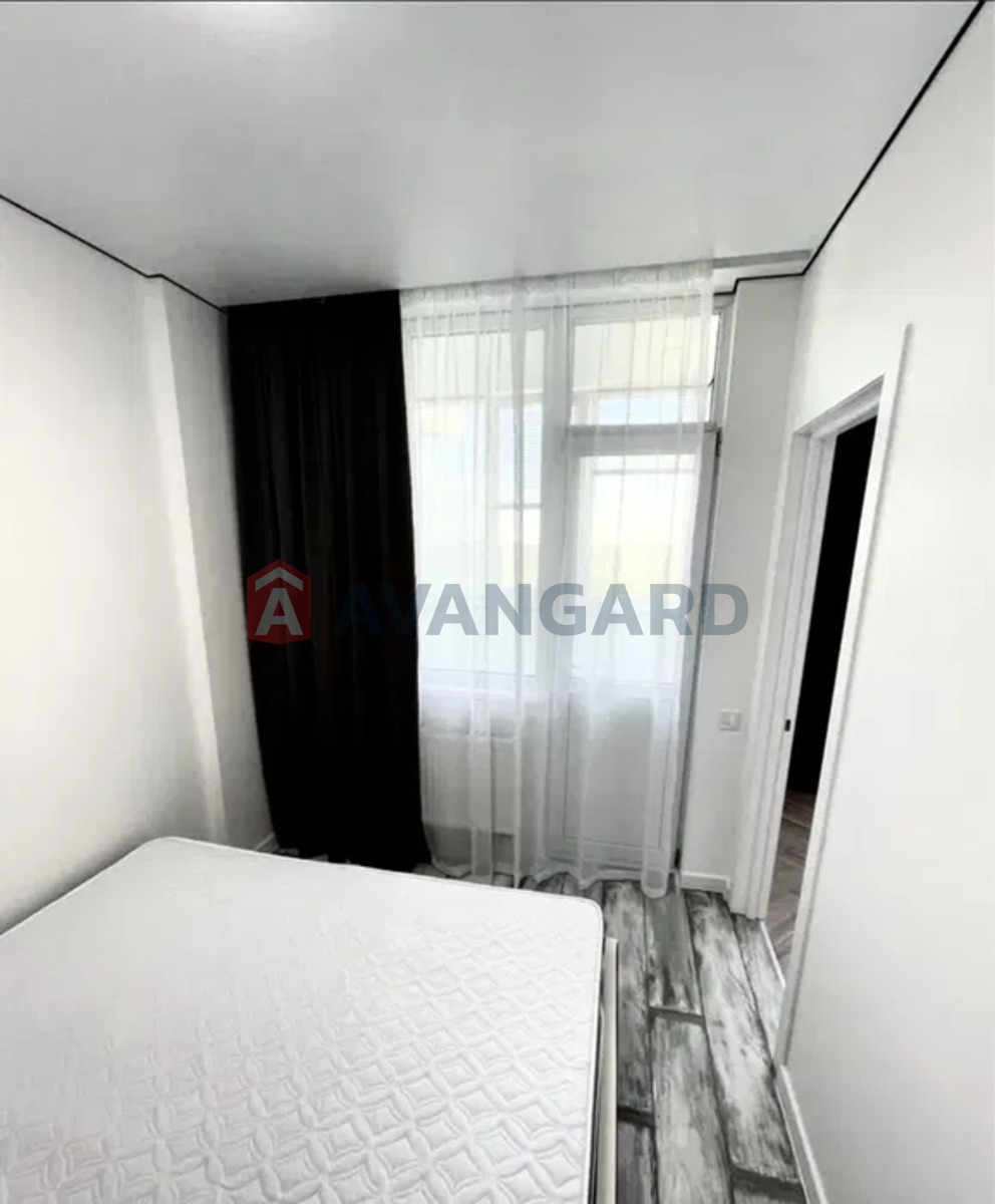 1 ��. ��������, 37/-/20 ��. �., 24/25 ������ ���� 16