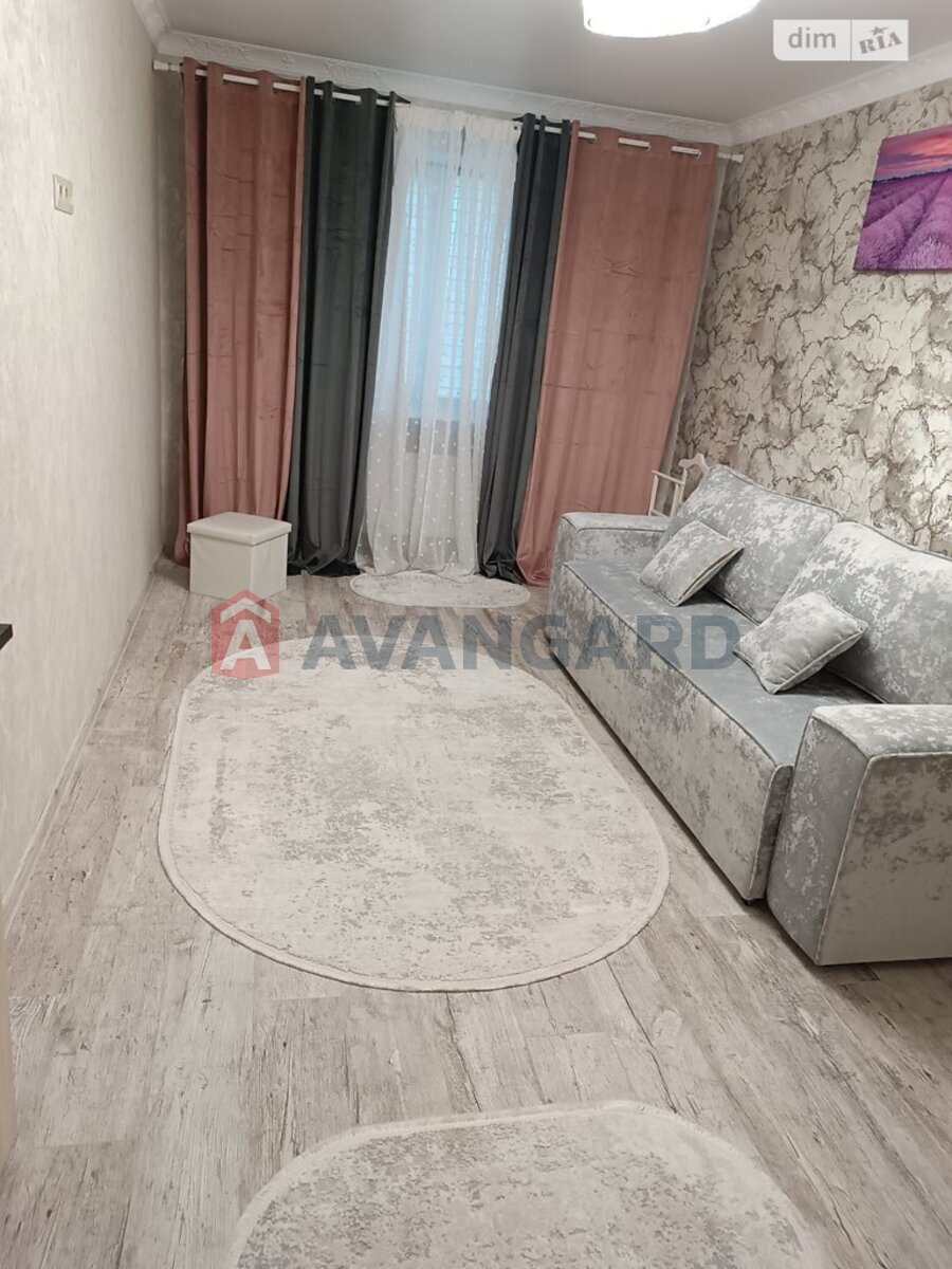 1 ��. ��������, 41/-/13 ��. �., 1/5 ������ ���� 20