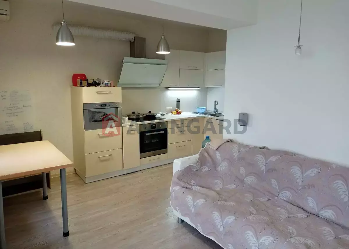 2 ��. ��������, 74/-/26 ��. �., 6/15 ������ ���� 1