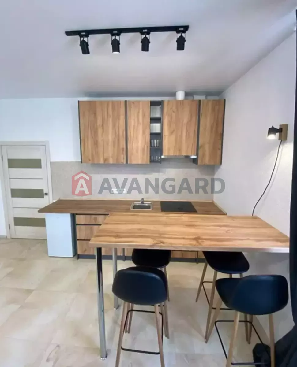 1 ��. ��������, 47/-/20 ��. �., 1/4 ������ ���� 4