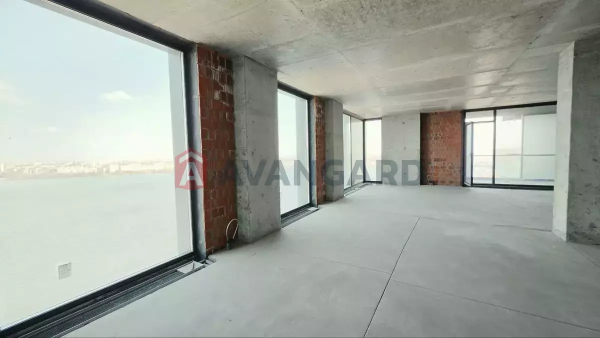 5 ��. ��������, 215/-/- ��. �., 20/36 ������ ���� 1