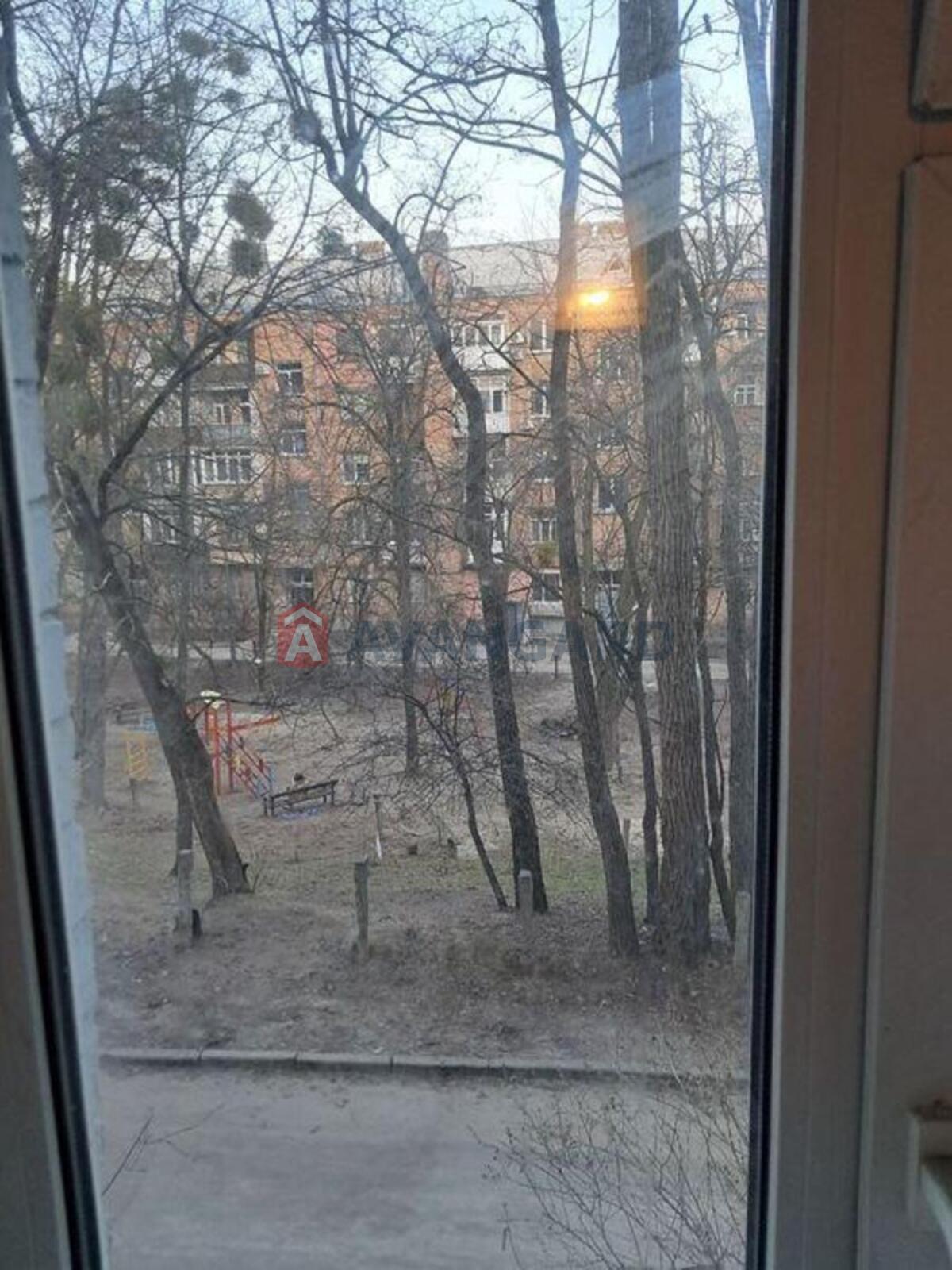 1 ��. ��������, 32/-/6 ��. �., 2/5 ������ ���� 10