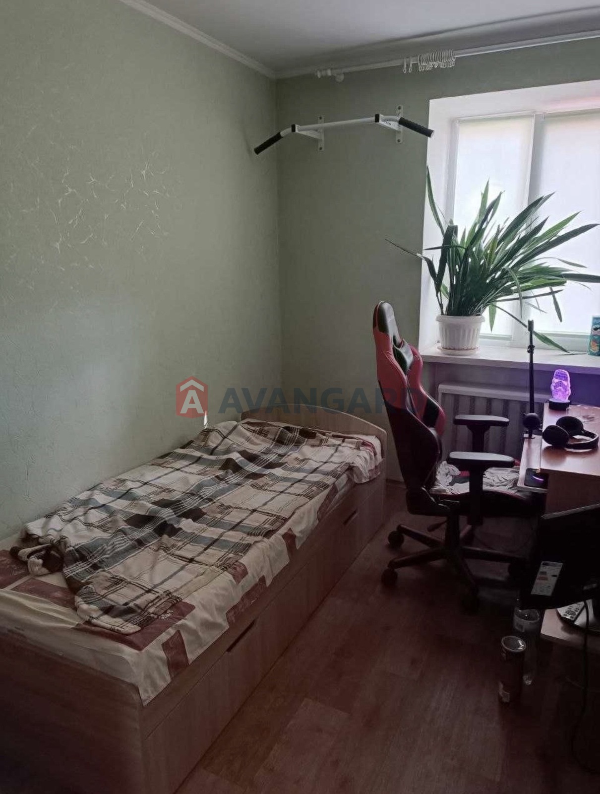 2 ��. ��������, 45/-/8 ��. �., 1/9 ������ ���� 2