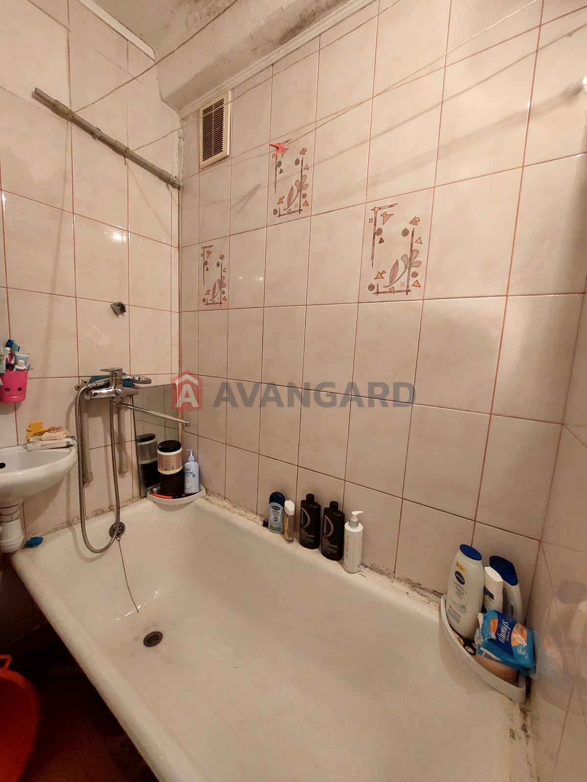 2 . , 41.8/26.5/6.4 . ., 5/5   9