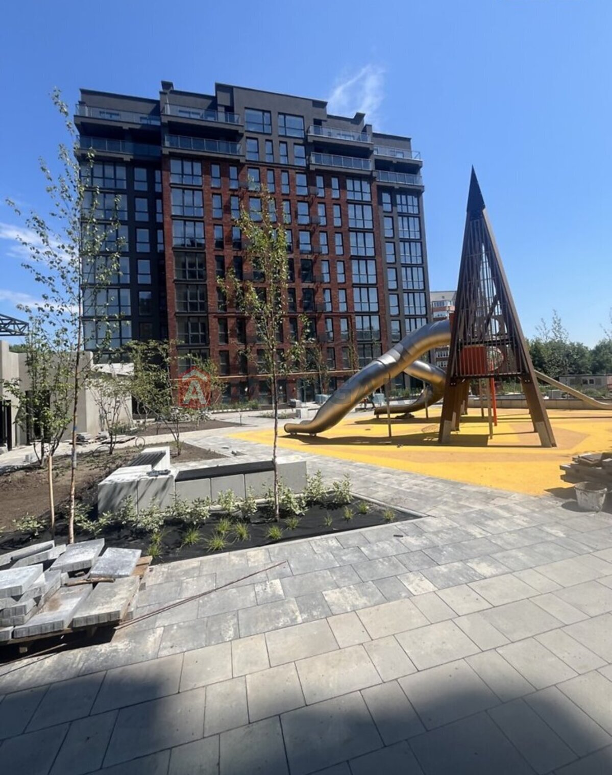 2 ��. ��������, 69/-/- ��. �., 3/10 ������ ���� 2