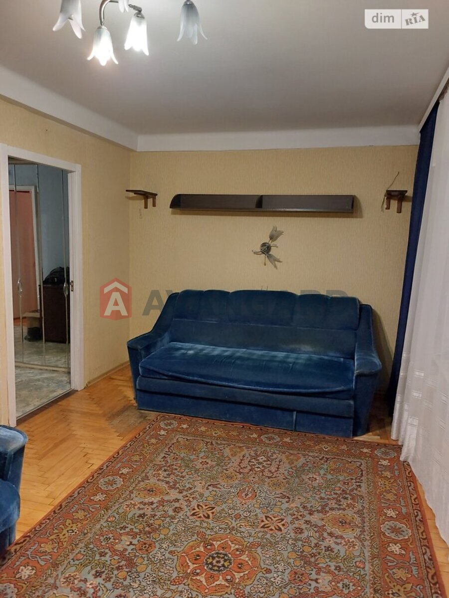 2 ��. ��������, 51/28/7 ��. �., 9/9 ������ ���� 3