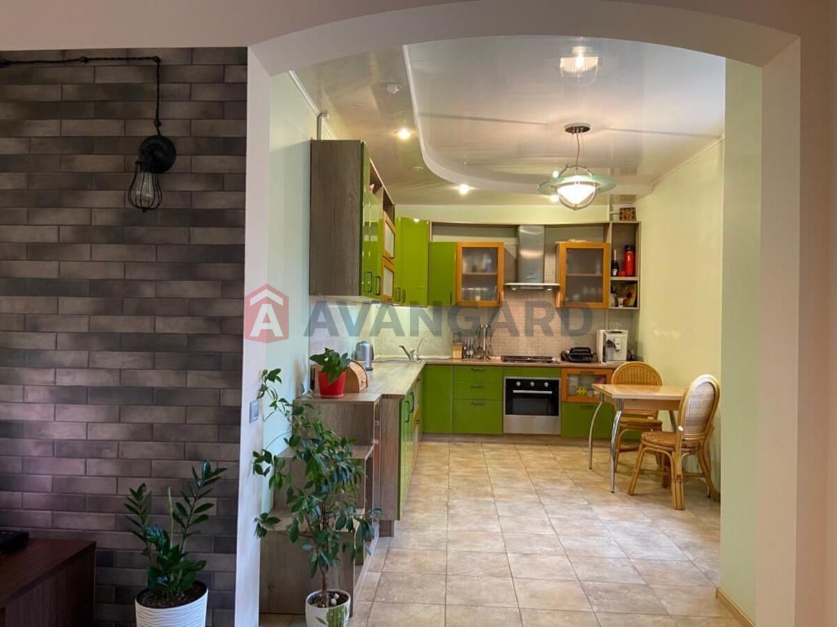 4 ��. ��������, 90/63/14 ��. �., 3/4 ������ ���� 6