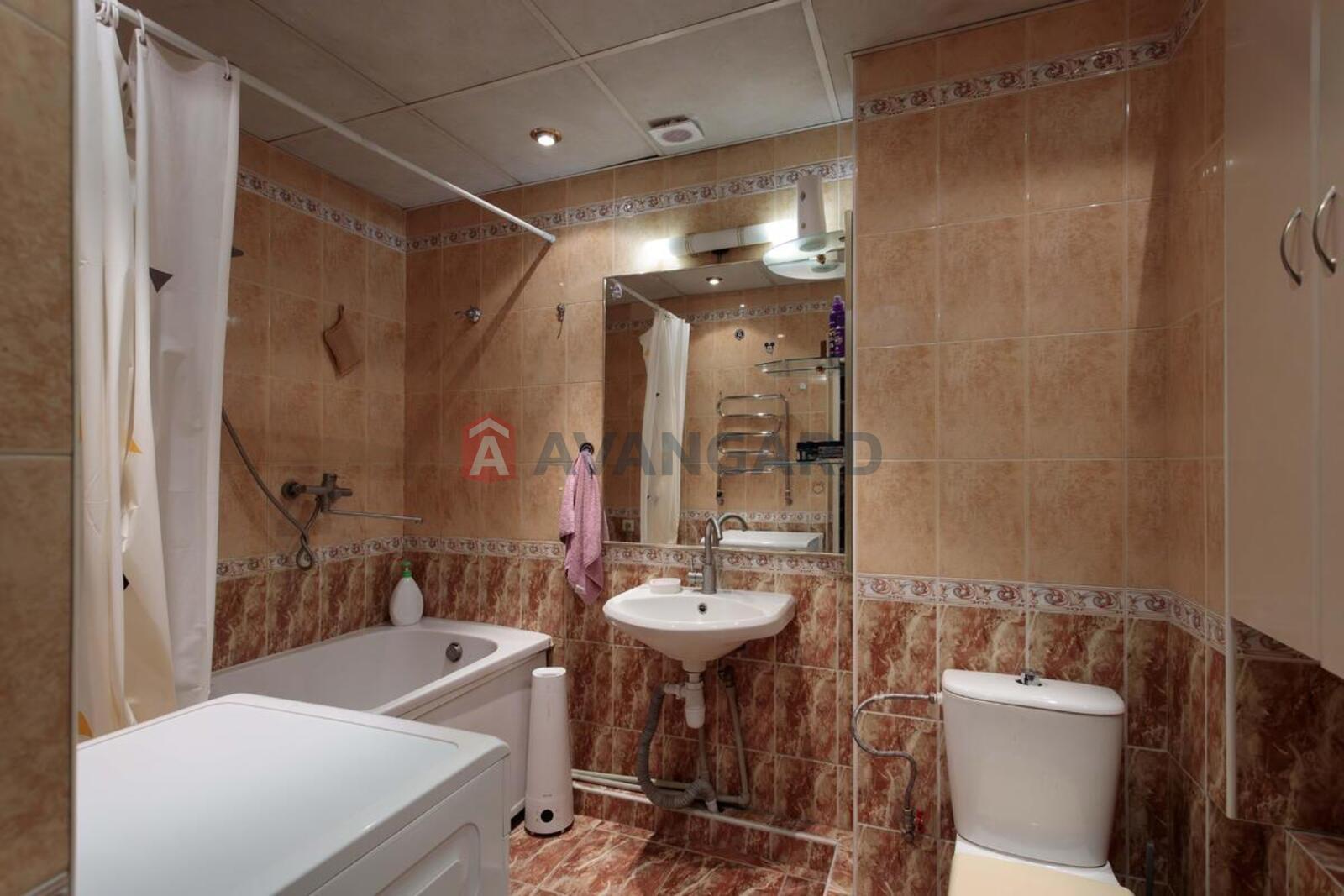 5 ��. ��������, 190/115/13 ��. �., 19/20 ������ ���� 8