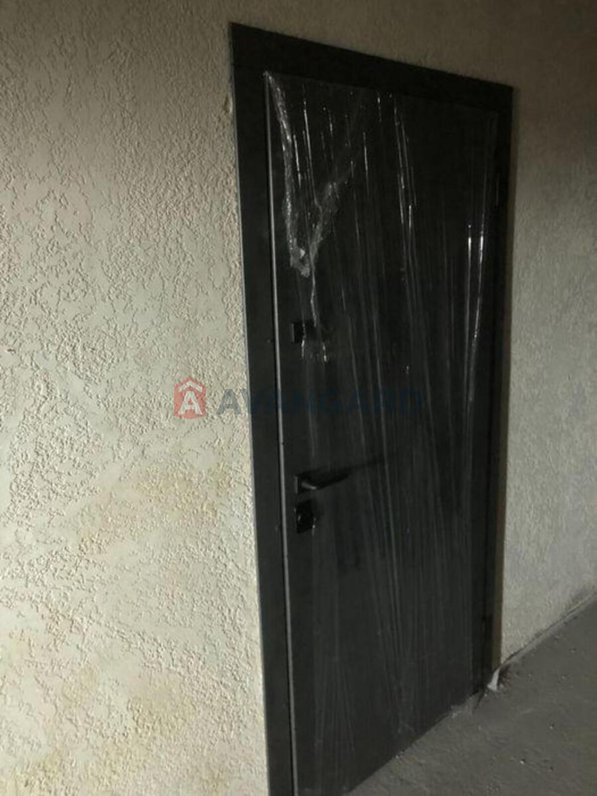 1 ��. ��������, 34/-/10 ��. �., 16/24 ������ ���� 2