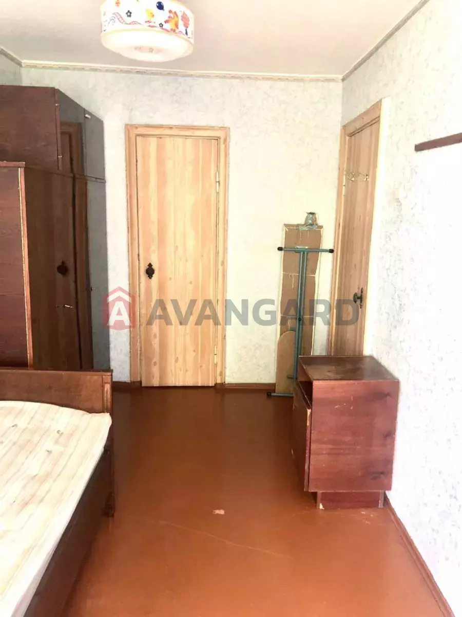 2 ��. ��������, 45/-/6 ��. �., 4/5 ������ ���� 3