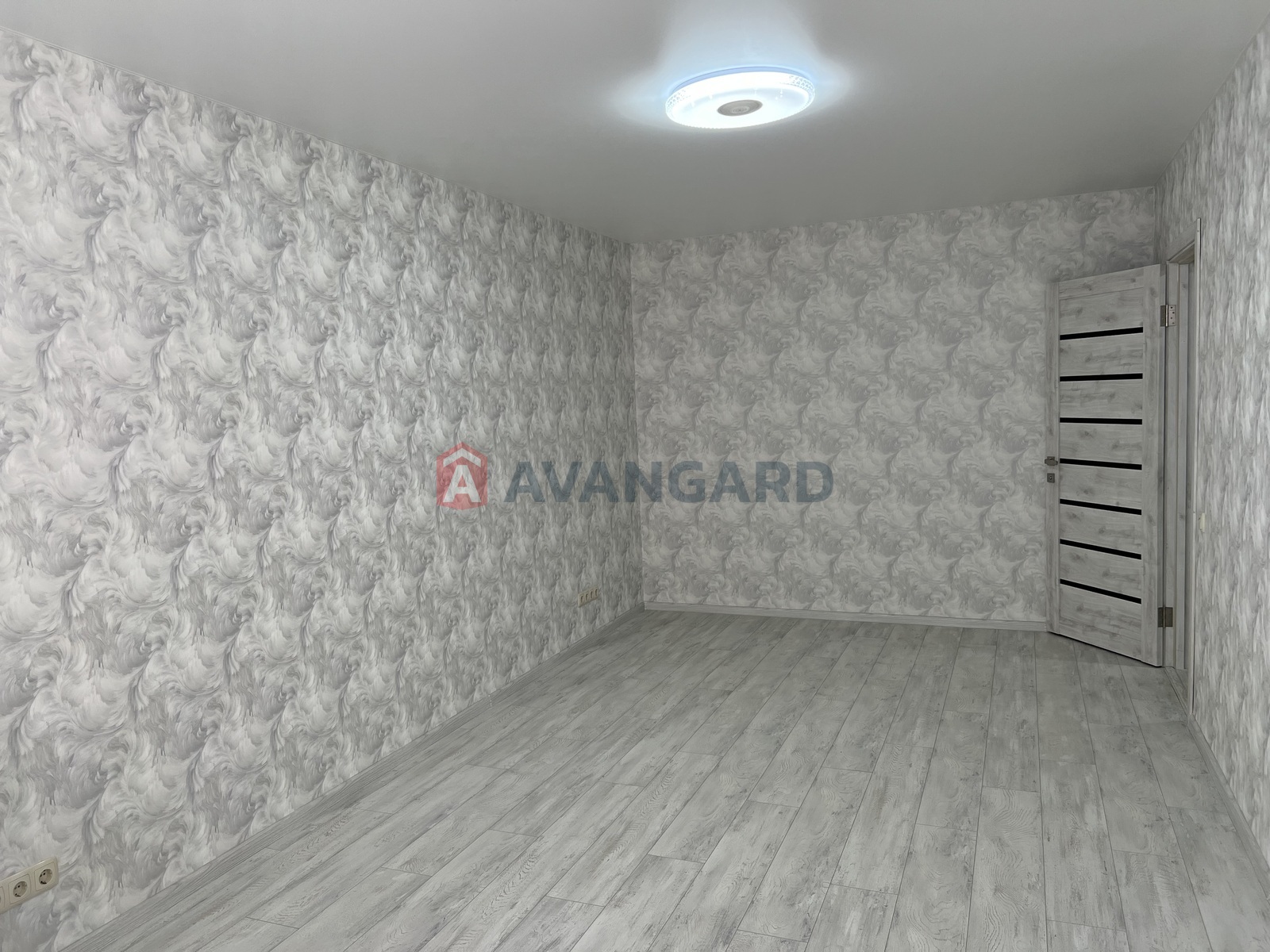 2 ��. ��������, 52/-/9 ��. �., 2/9 ������ ���� 12