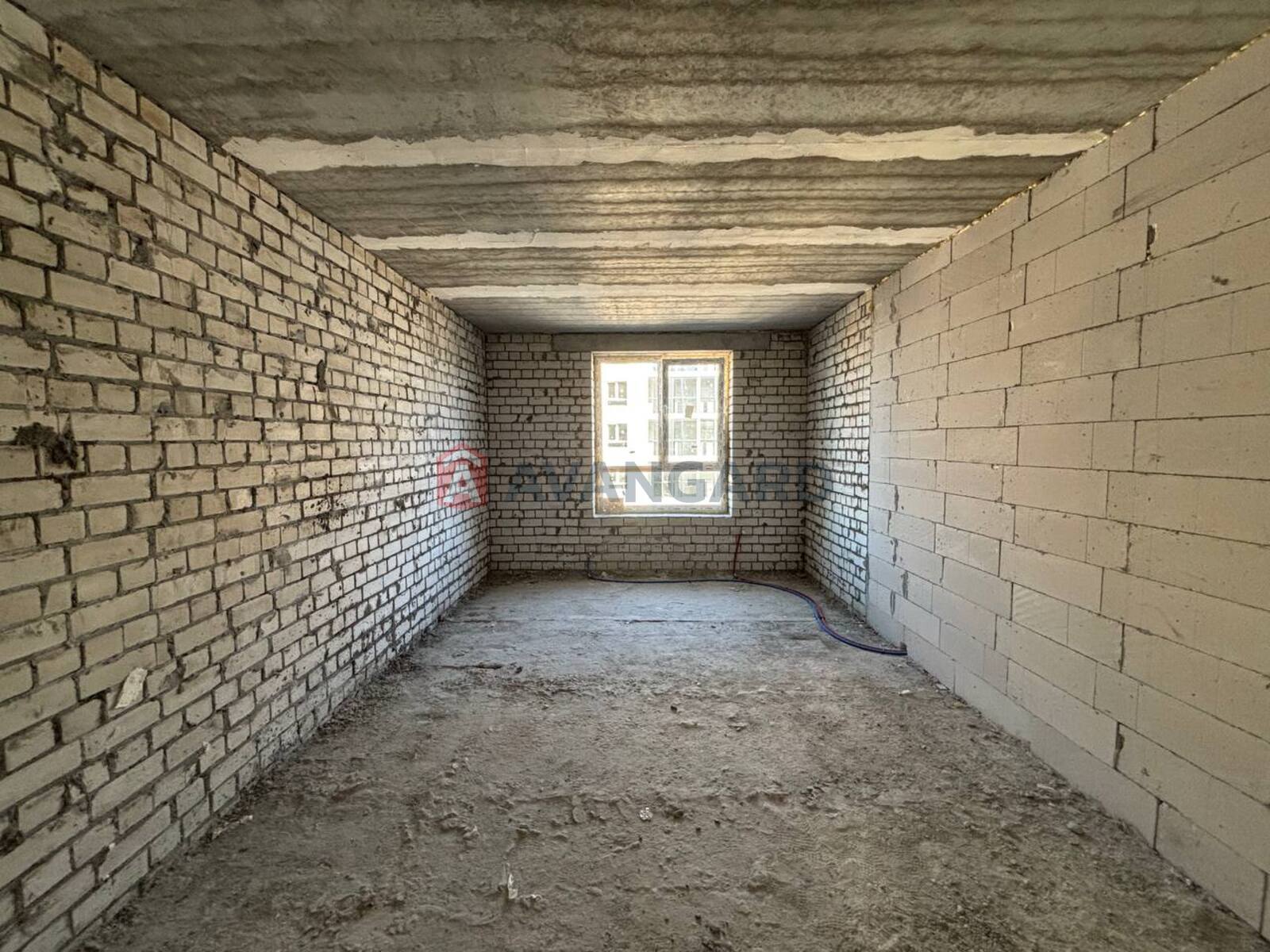 2 ��. ��������, 76/-/20 ��. �., 13/15 ������ ���� 8