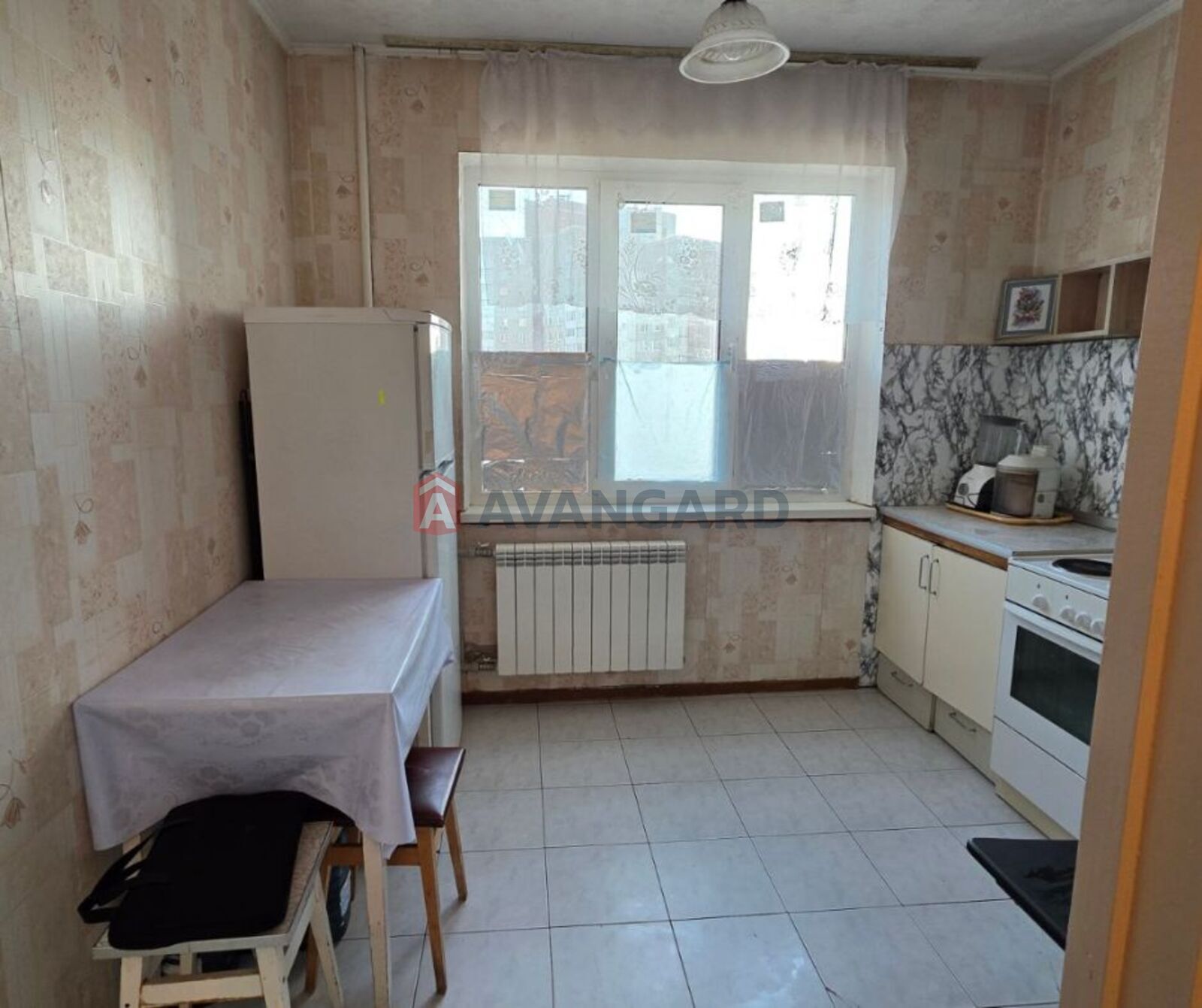 1 ��. ��������, 36,1/17,4/8,5 ��. �., 10/22 ������ ���� 1