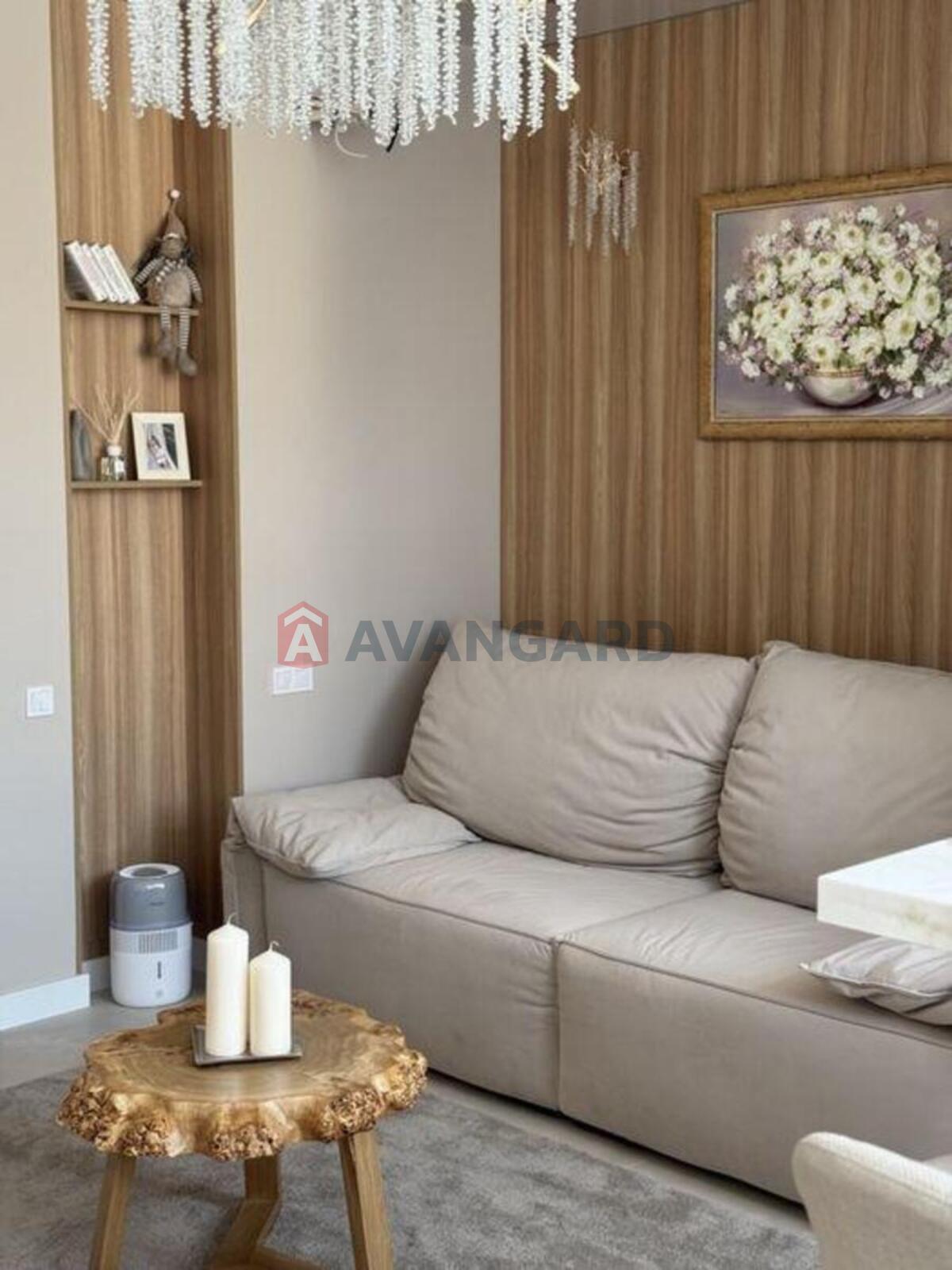 2 ��. ��������, 67/-/30 ��. �., 26/26 ������ ���� 4