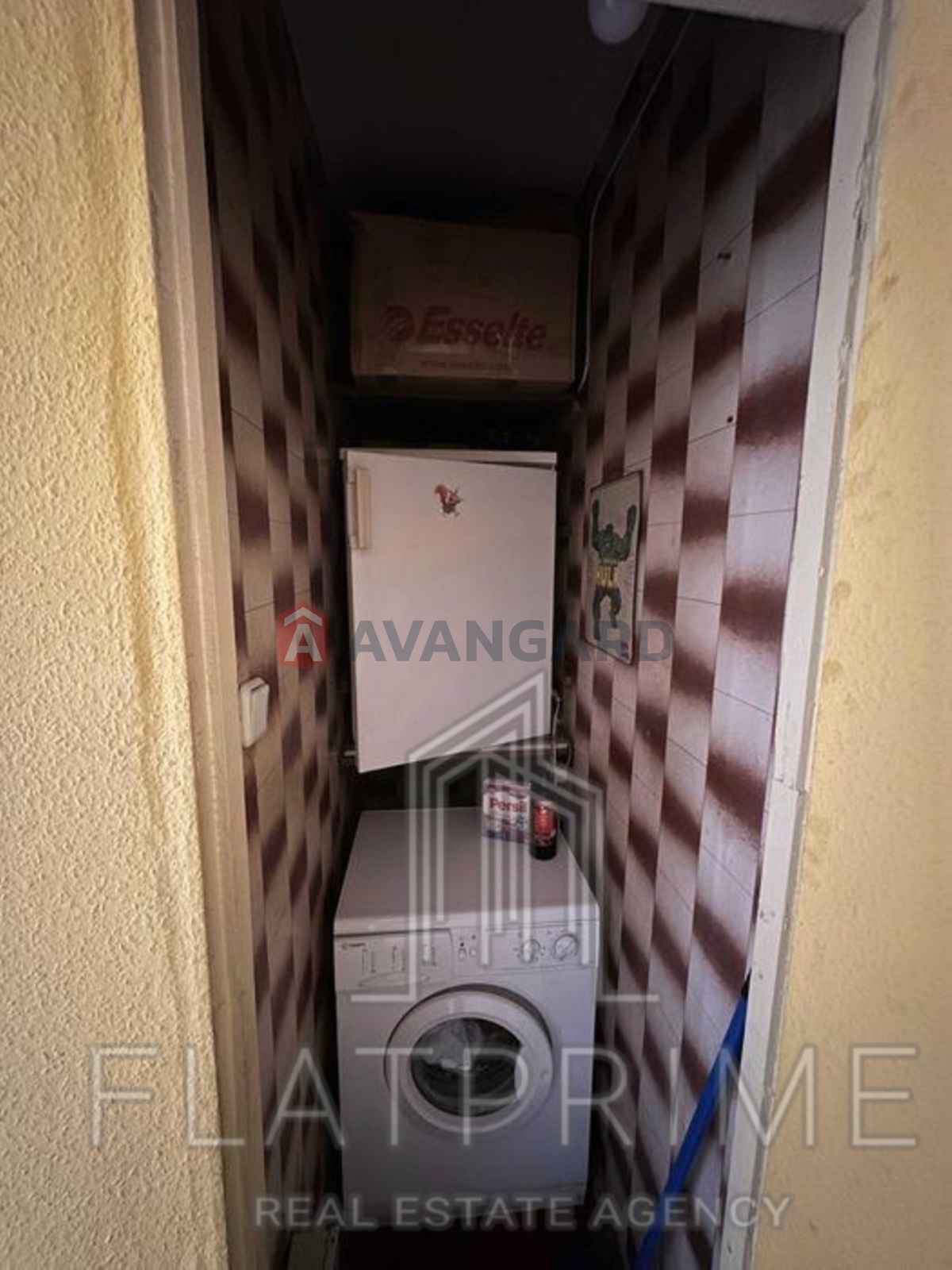 2 ��. ��������, 55/34/6 ��. �., 4/9 ������ ���� 10