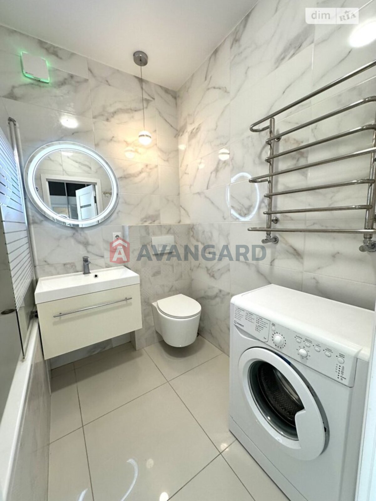 1 ��. ��������, 48/-/- ��. �., 7/10 ������ ���� 6