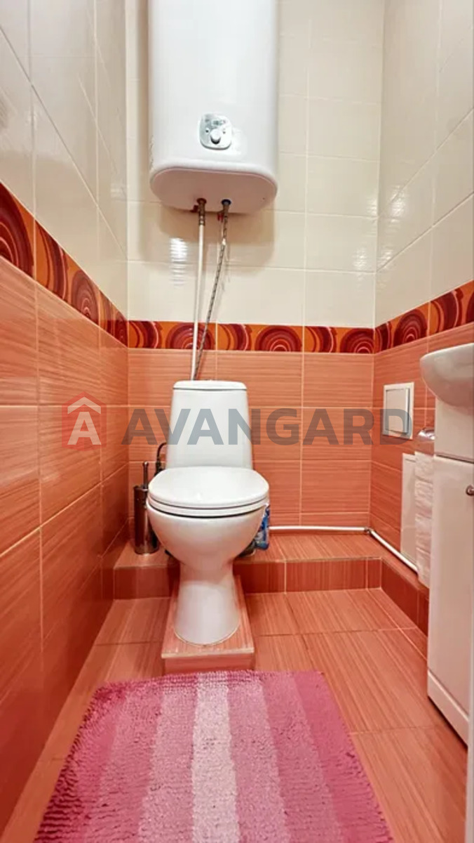 1 ��. ��������, 70/-/15 ��. �., 7/10 ������ ���� 9