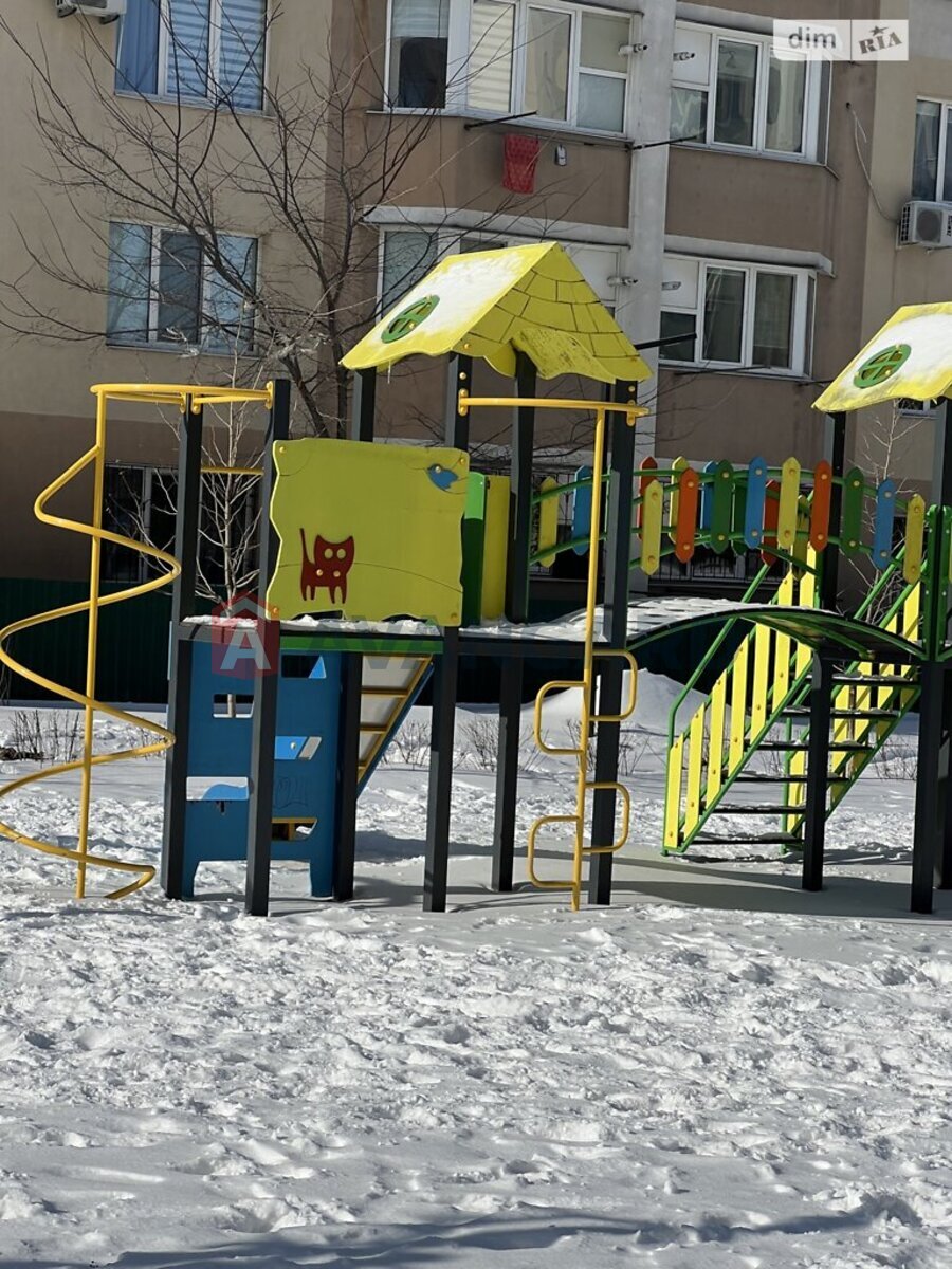 2 ��. ��������, 67/35/16 ��. �., 10/11 ������ ���� 14