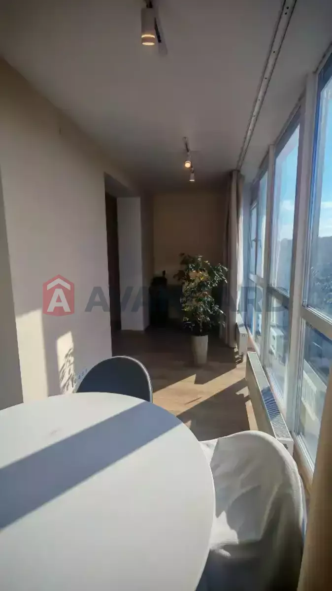 2 ��. ��������, 70/36/11 ��. �., 12/16 ������ ���� 17