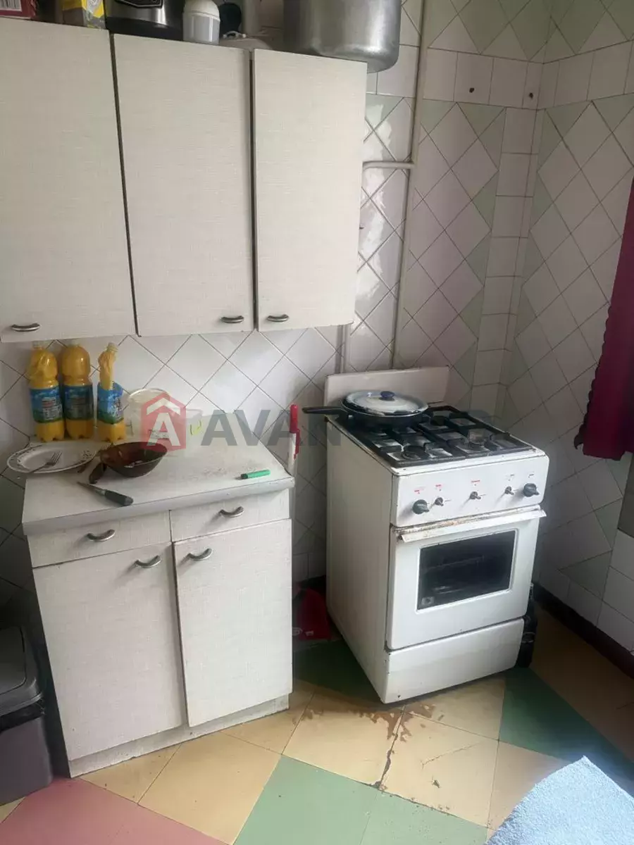 2 ��. ��������, 52/-/8 ��. �., 3/9 ������ ���� 4