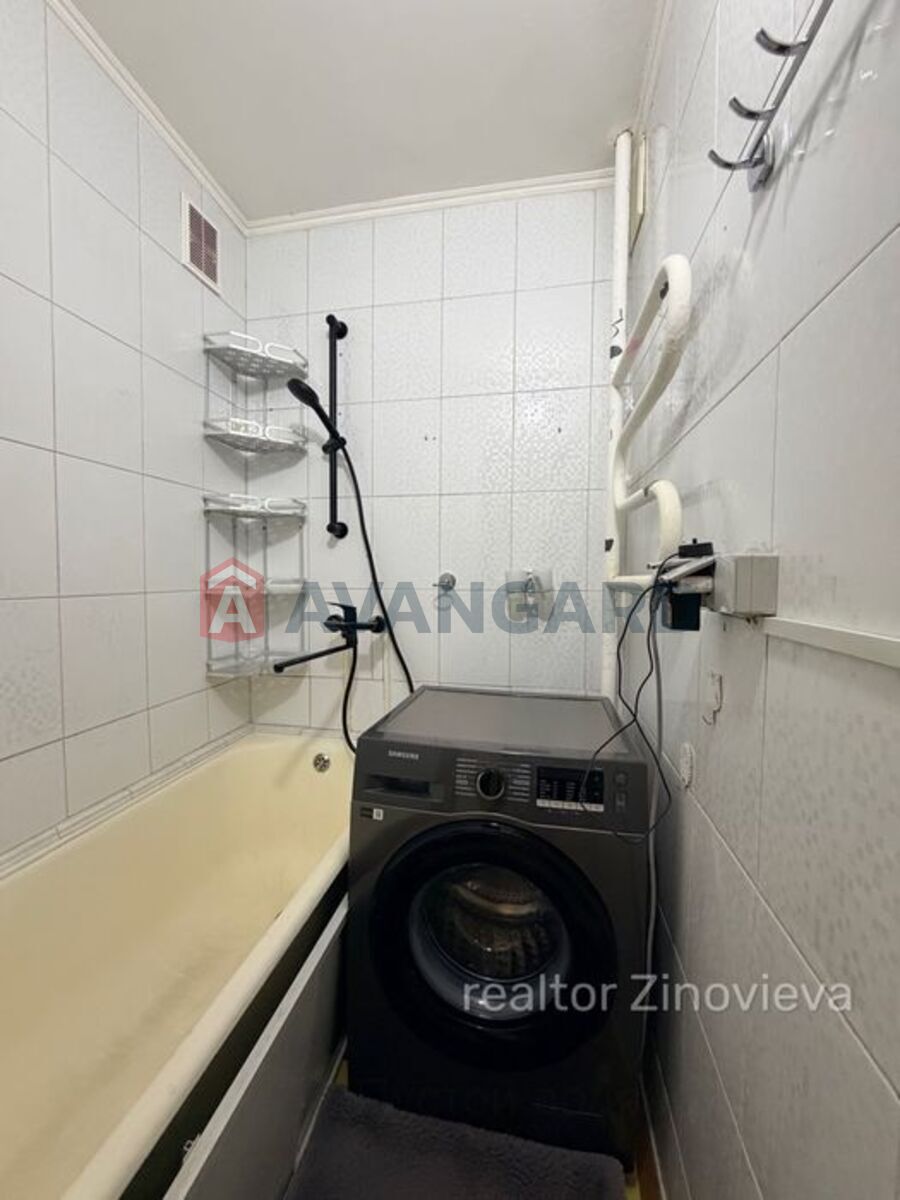 1 ��. ��������, 47/-/6 ��. �., 1/9 ������ ���� 13