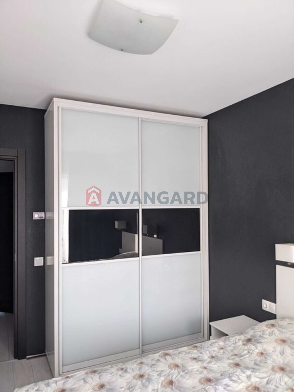 4 . , 102/-/10 . ., 9/10   13