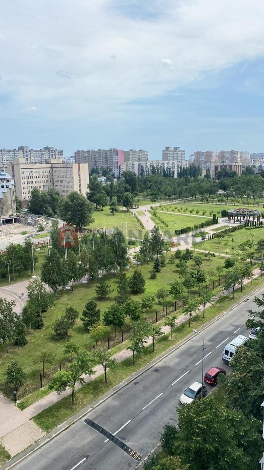 4 ��. ��������, 87,5/-/8,5 ��. �., 10/16 ������ ���� 28