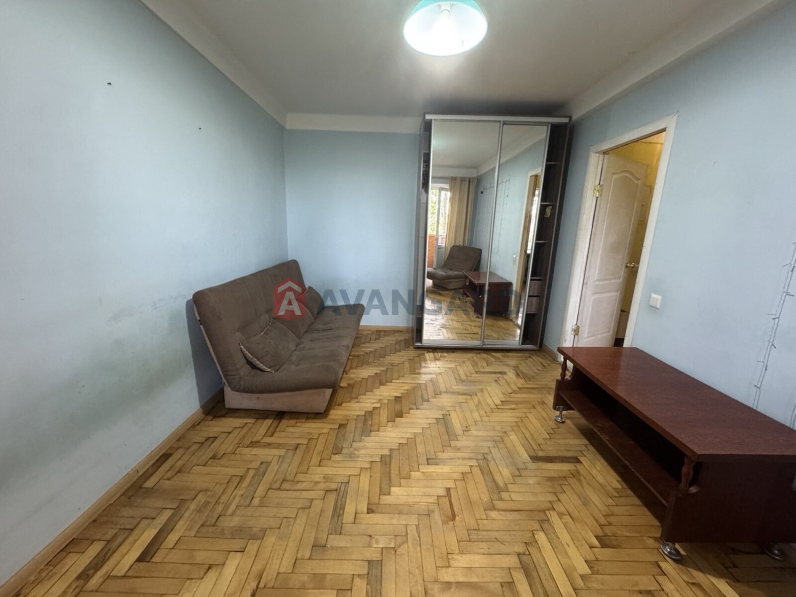 1 ��. ��������, 32/16,5/6 ��. �., 5/5 ������ ���� 11