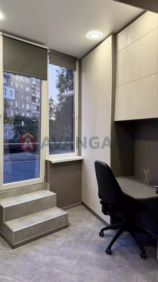 3 ��. ��������, 79/-/30 ��. �., 2/12 ������ ���� 13