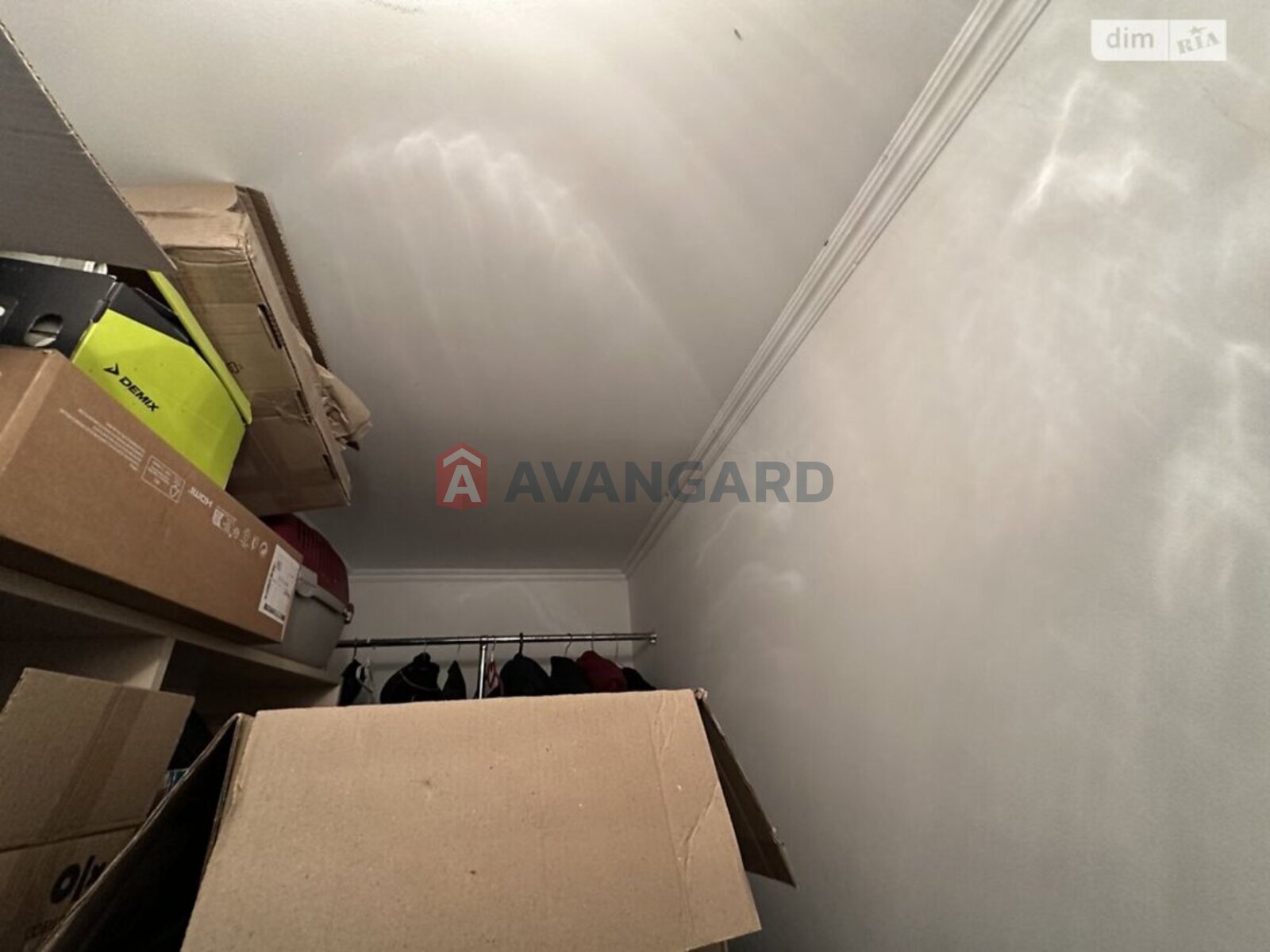 2 ����. ��������, 72/-/15 ��. �., 8/10 ���� ���� 14