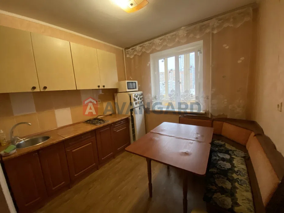 1 . , 35/-/12 . ., 7/10   3