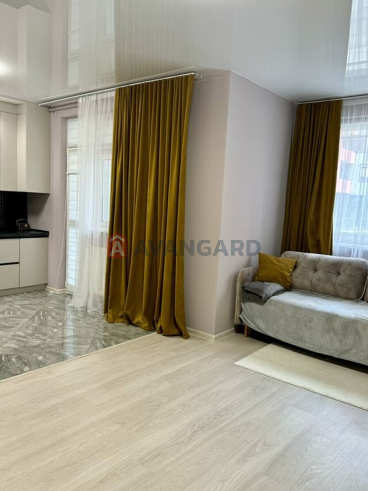 2 ��. ��������, 85/-/25 ��. �., 2/9 ������ ���� 4