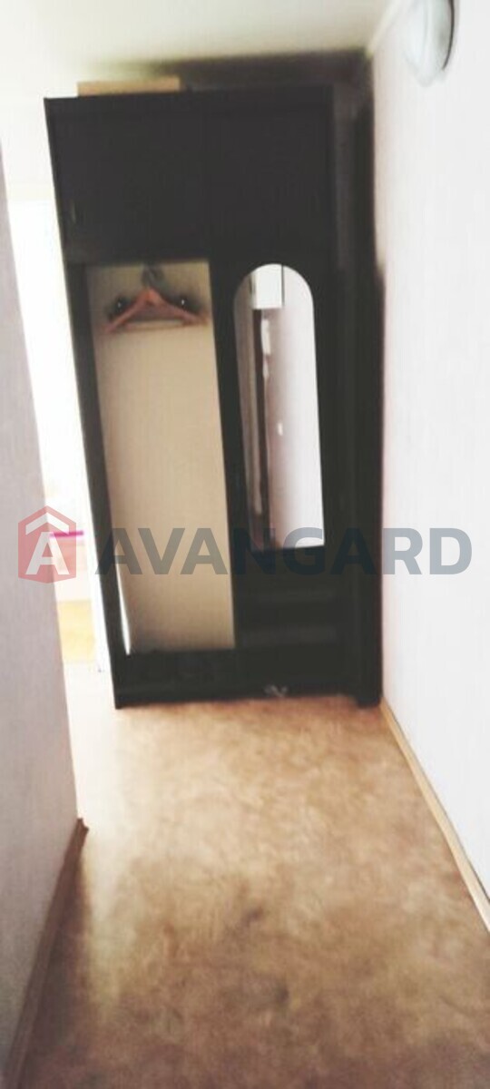 1 ����. ��������, 34/-/7 ��. �., 4/5 ���� ���� 8