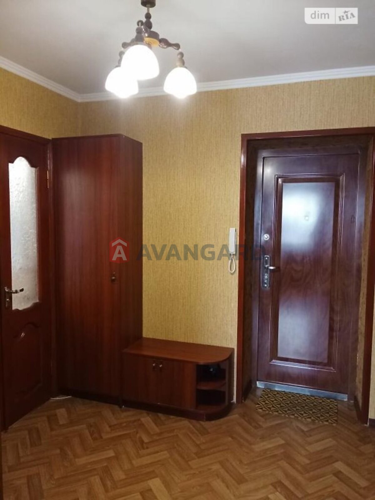 2 кім. квартира, 75/-/- кв. м., 8/10 поверх фото 3 2 кім. квартира, 75/-/- кв. м., 8/10 поверх фото 3