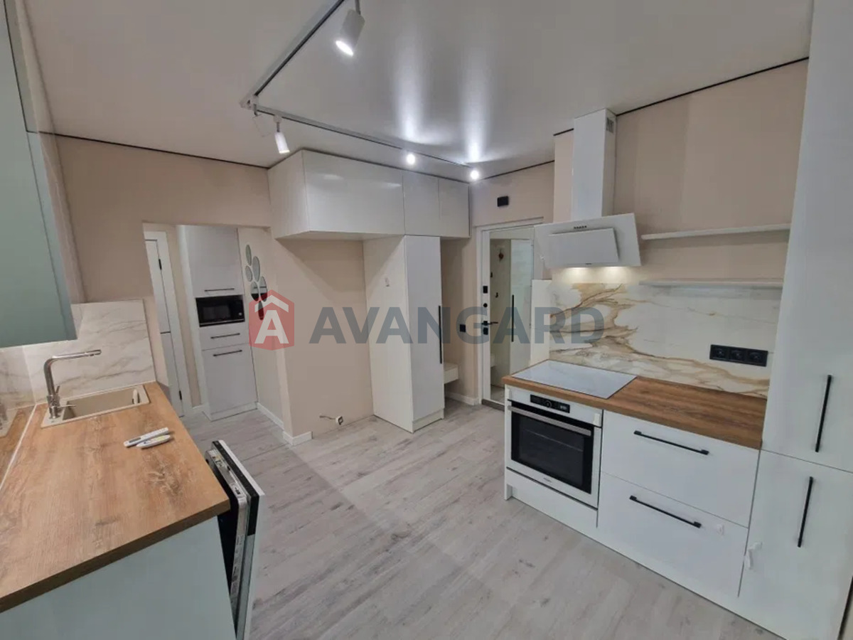 3 ��. ��������, 75/-/12 ��. �., 25/25 ������ ���� 1