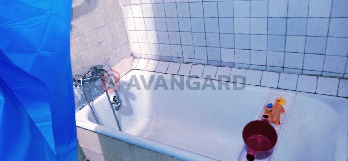 2 ��. ��������, 48/-/7 ��. �., 4/5 ������ ���� 4