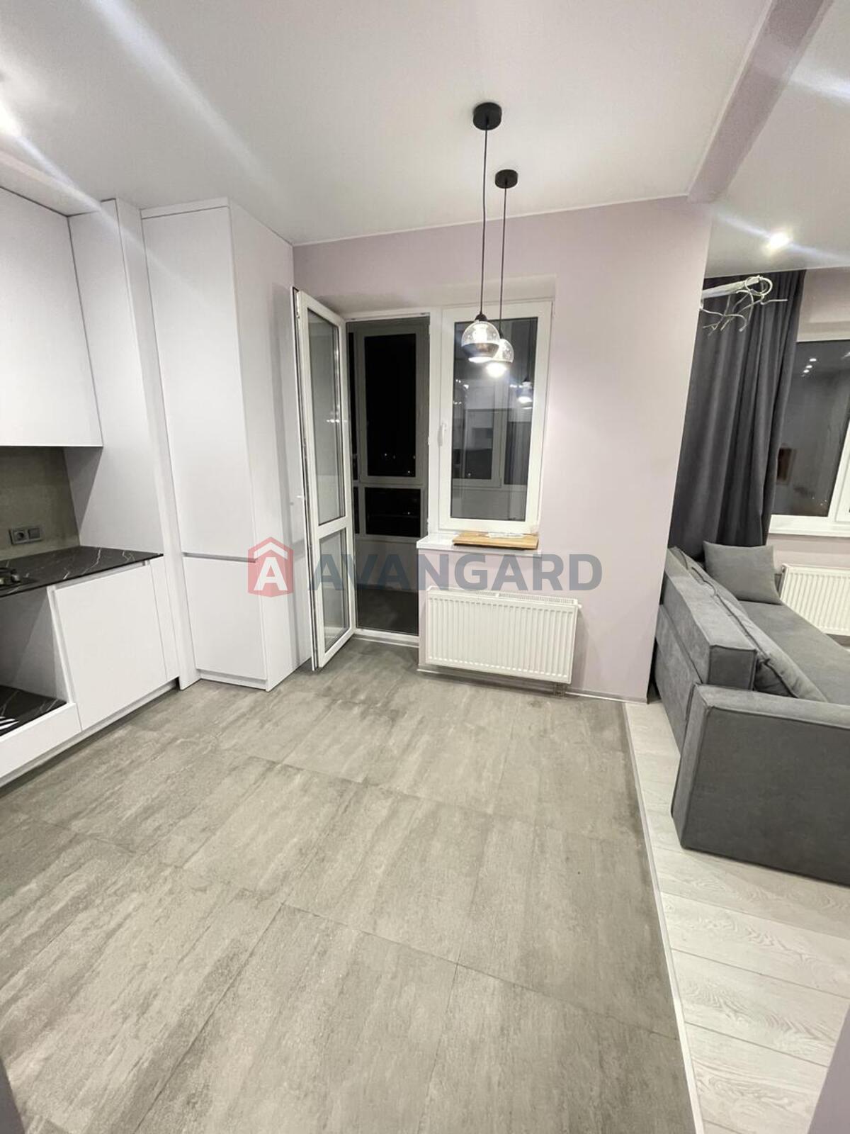 1 ��. ��������, 44/17/12 ��. �., 10/11 ������ ���� 11