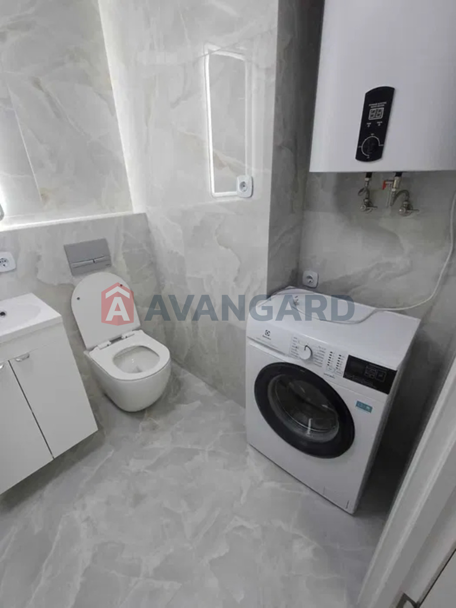 2 ��. ��������, 41/-/15 ��. �., 14/25 ������ ���� 8