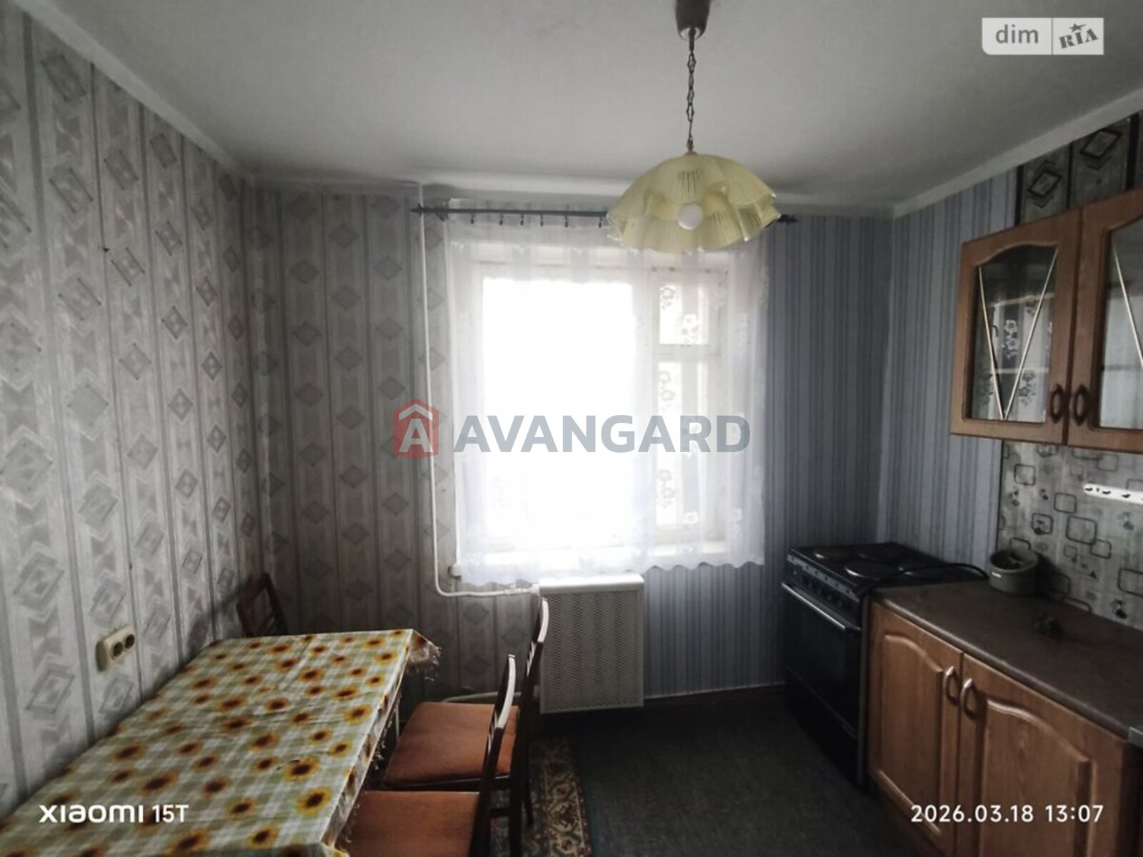 1 ��. ��������, 35/17/7 ��. �., 3/9 ������ ���� 17