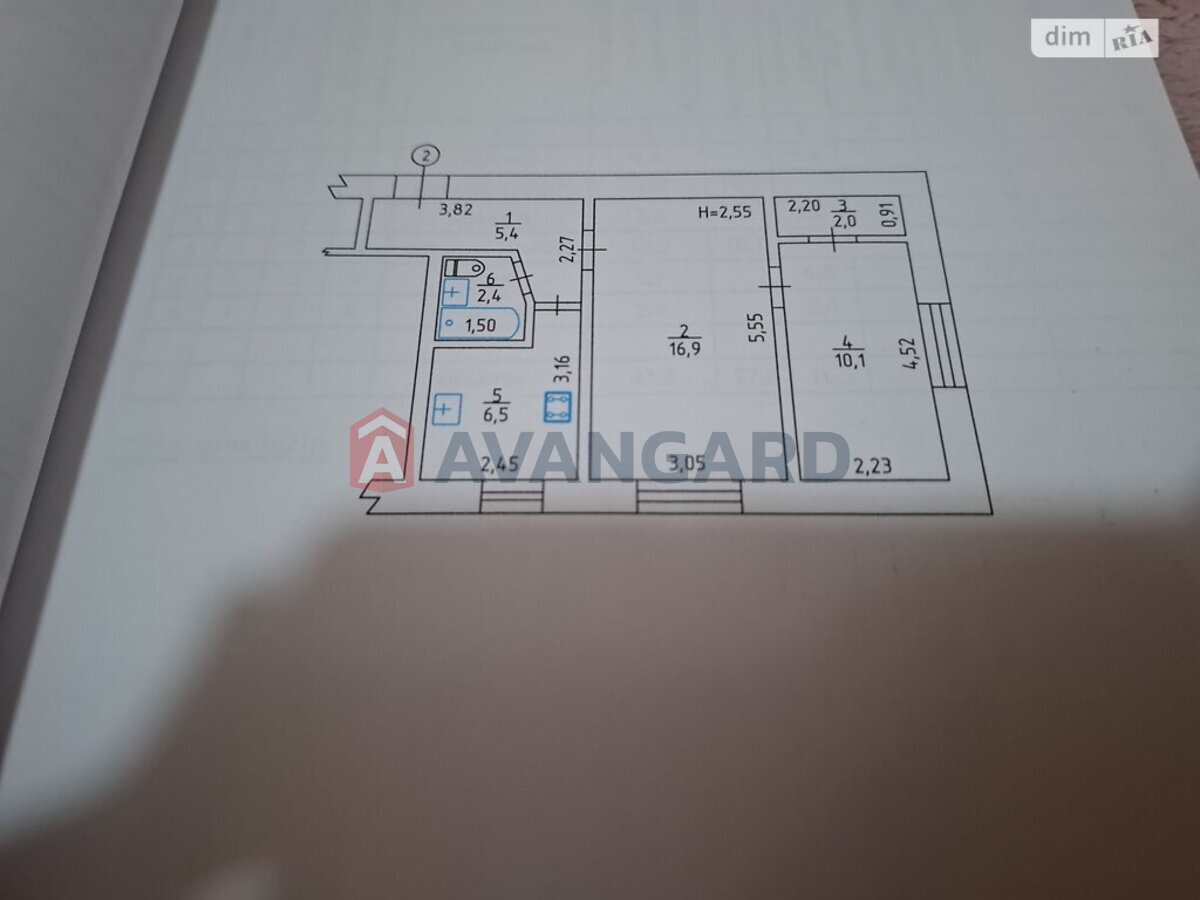 2 ��. ��������, 43/27/8 ��. �., 1/4 ������ ���� 10