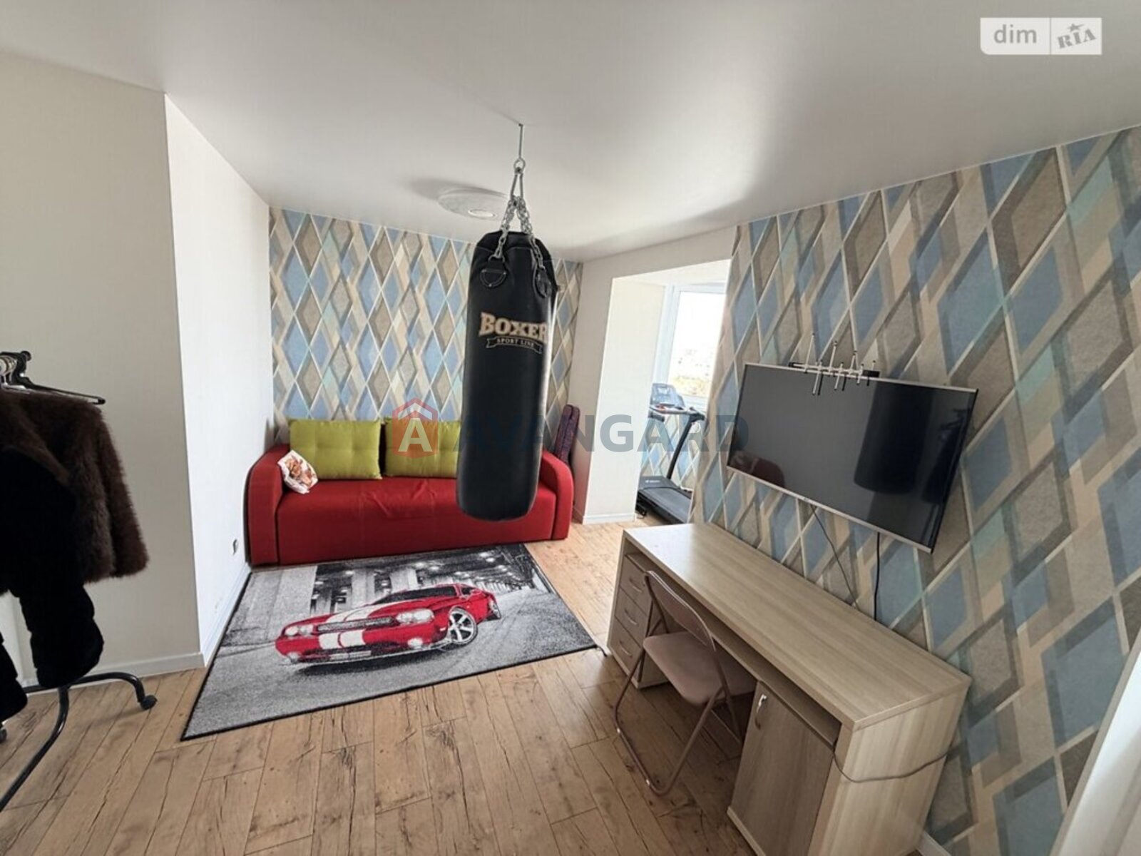 4 ��. ��������, 124/74/19 ��. �., 10/11 ������ ���� 21