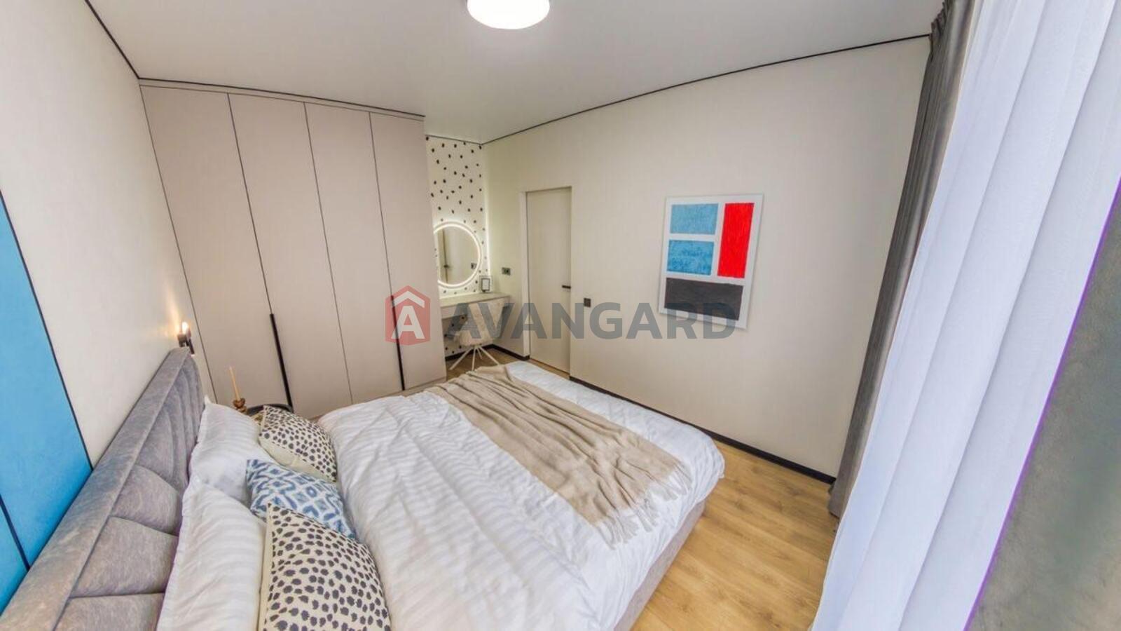 1 ��. ��������, 43/15/24 ��. �., 4/25 ������ ���� 9