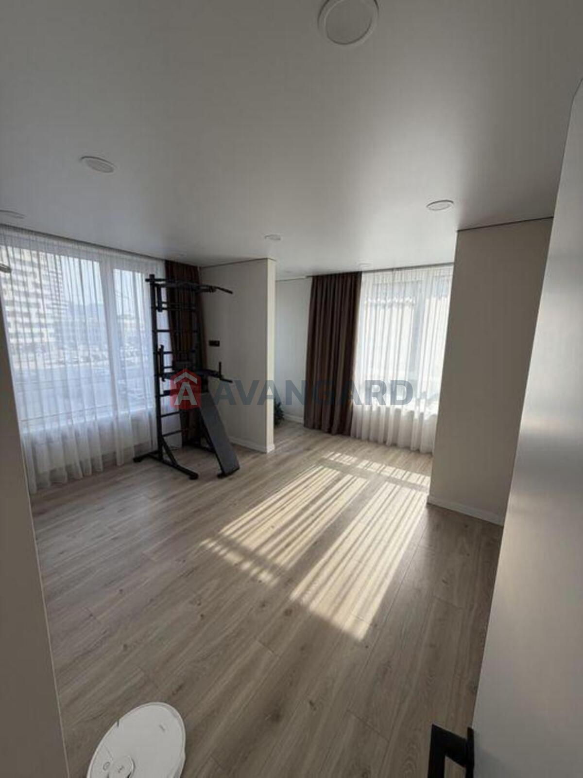 2 ��. ��������, 71/-/21 ��. �., 3/25 ������ ���� 6