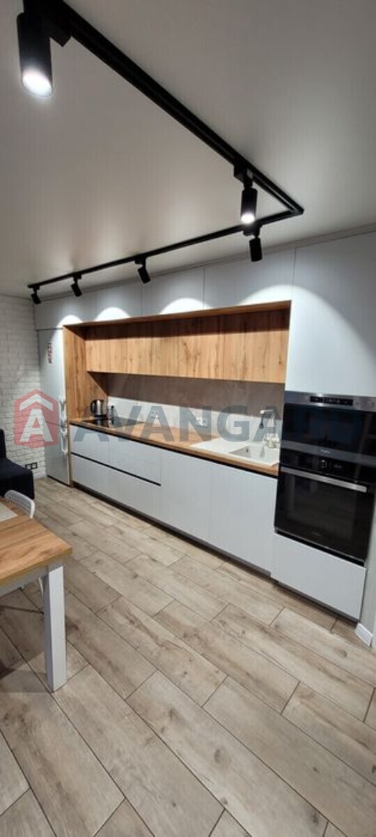 2 ��. ��������, 71/-/23 ��. �., 4/15 ������ ���� 2