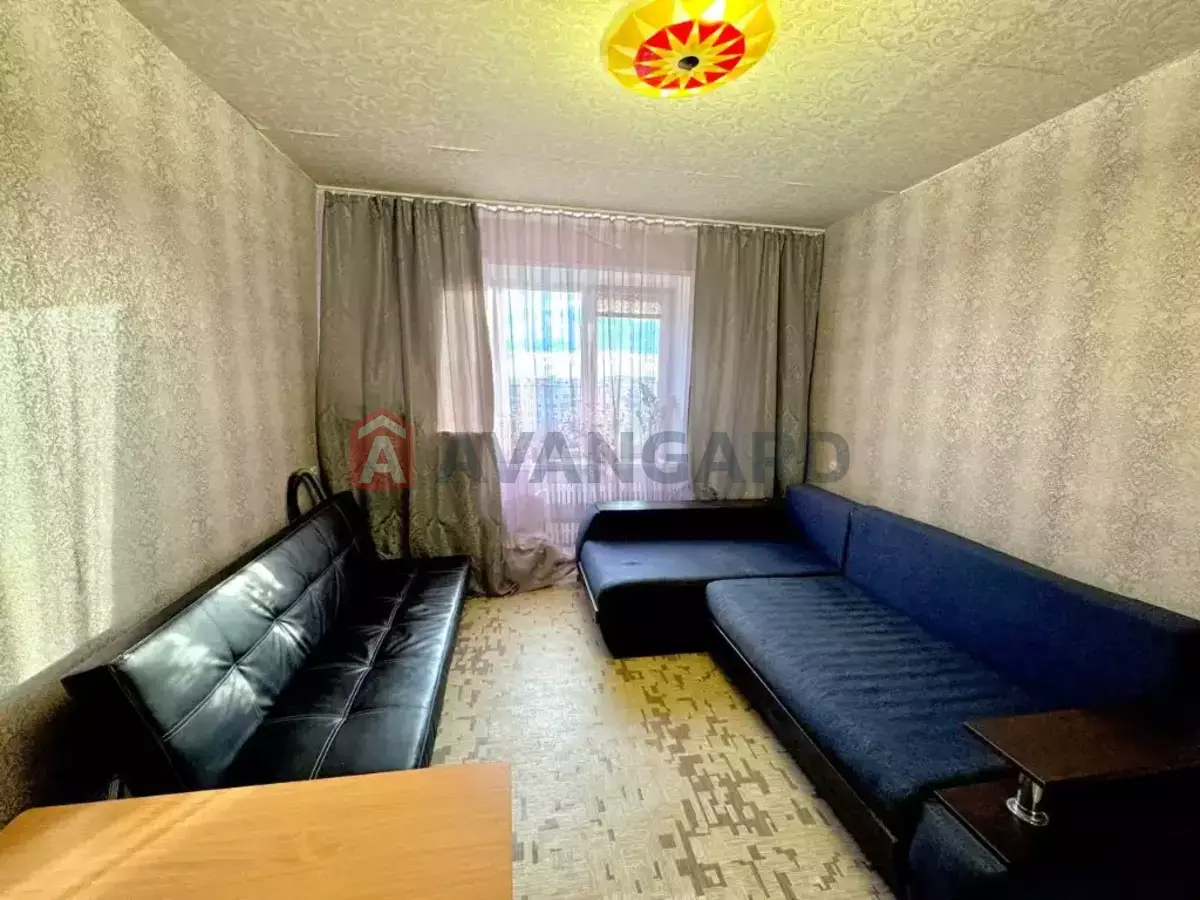 3 ��. ��������, 71/43/8 ��. �., 9/9 ������ ���� 2