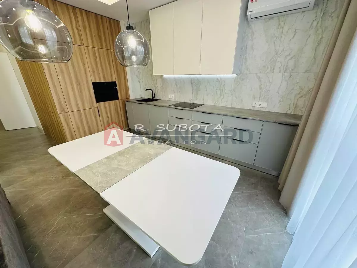 3 . , 93/-/- . ., 7/8   5