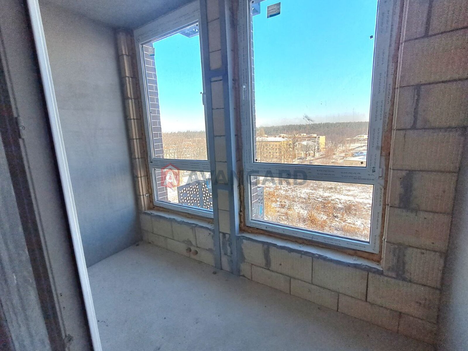 1 ��. ��������, 48/-/15 ��. �., 9/12 ������ ���� 6