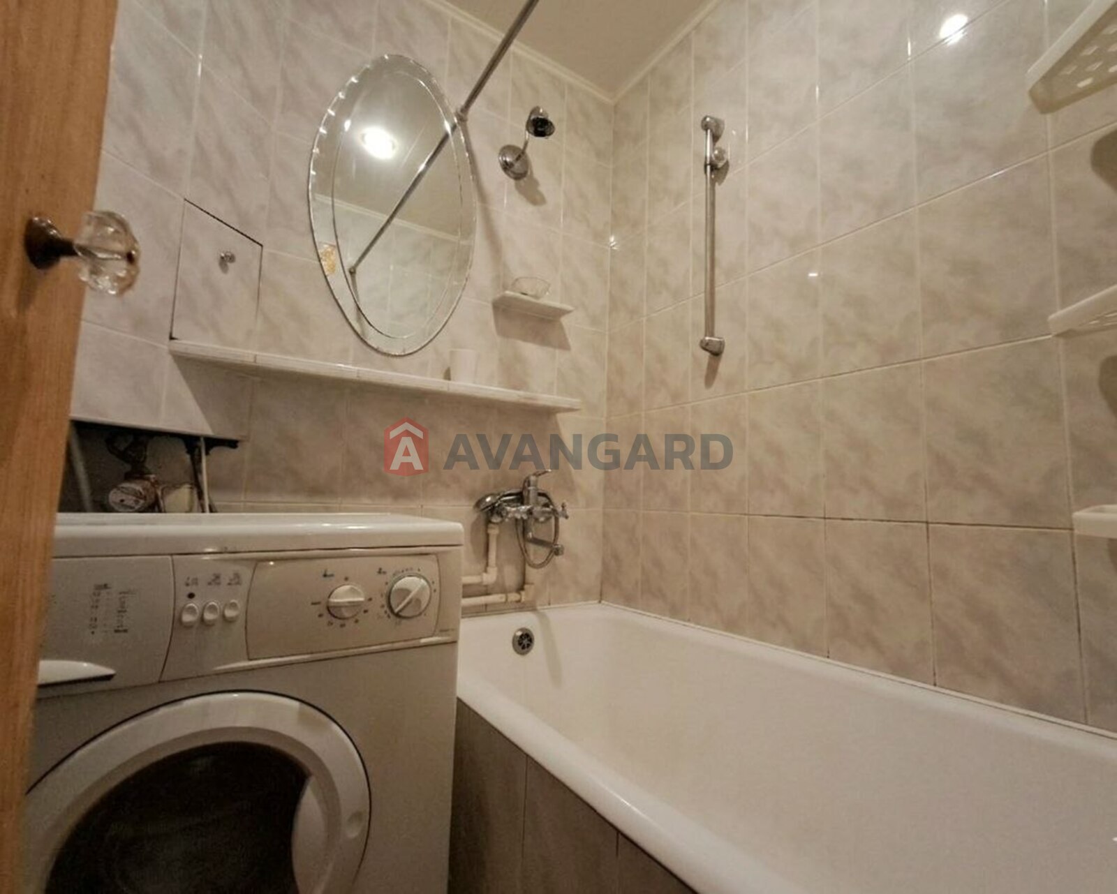 2 ��. ��������, 40/24,3/7,3 ��. �., 2/5 ������ ���� 13